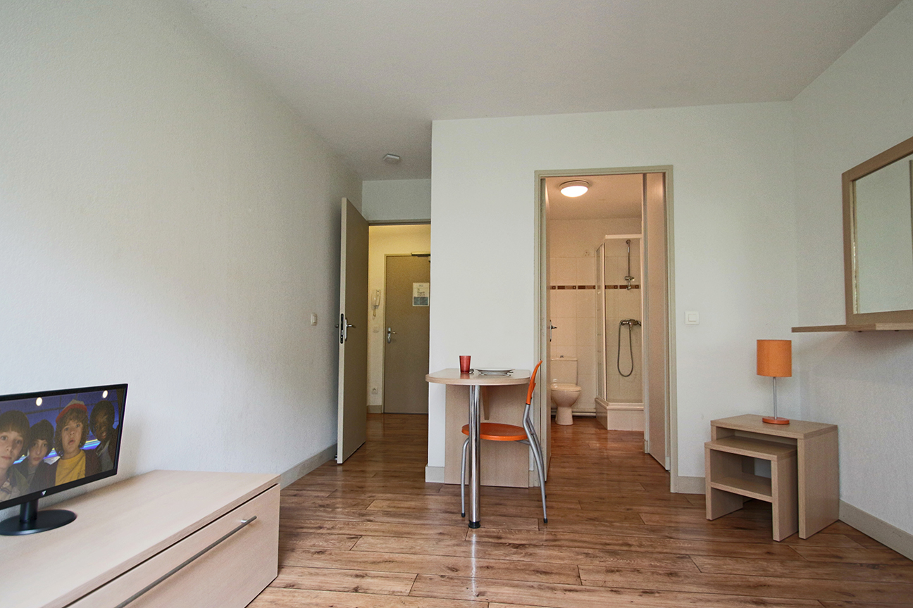 1140 Avenue Du Pic Saint-loup 34090 Montpellier